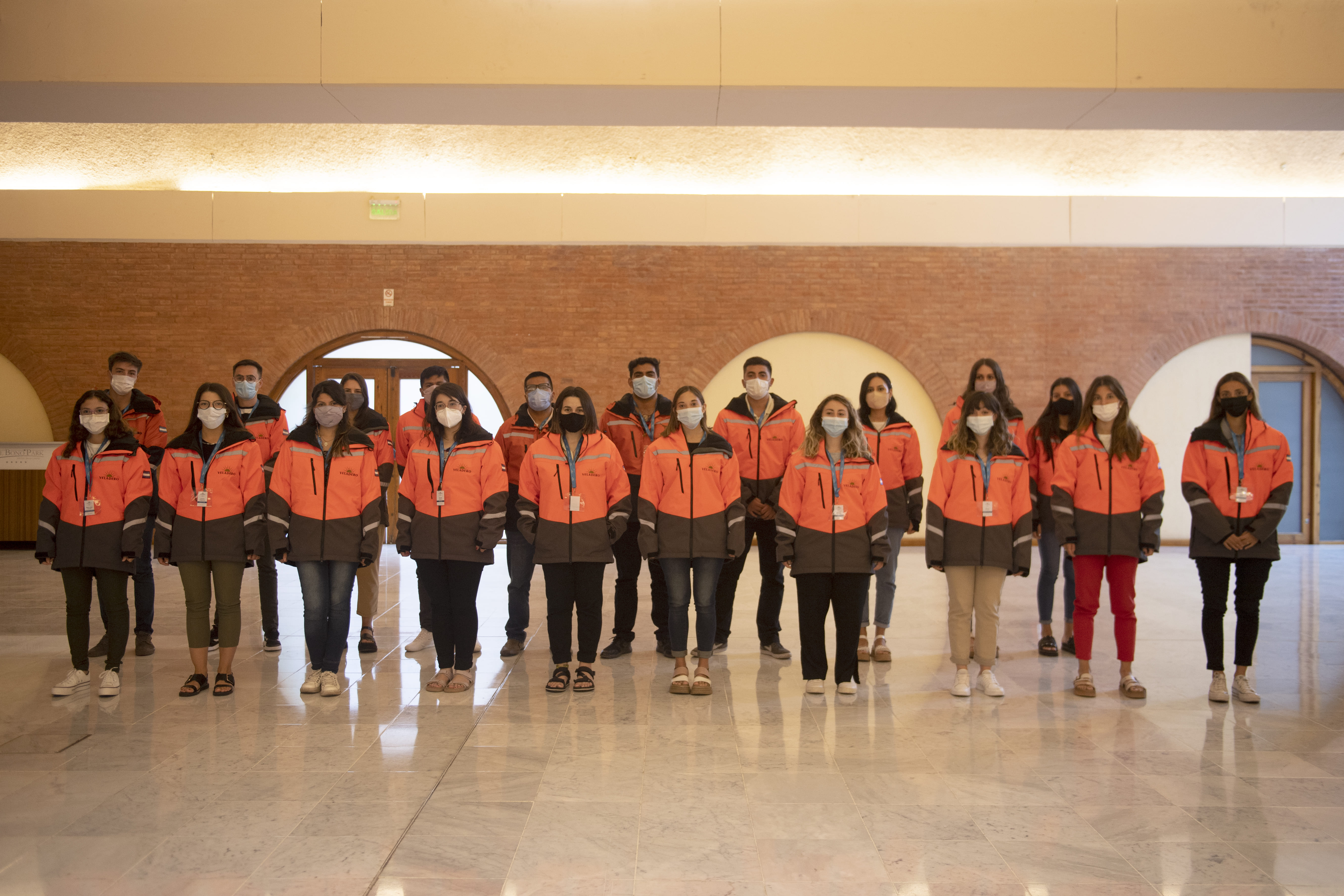 Con un fuerte foco en balance de género 53 jóvenes profesionales inician su carrera laboral en Veladero 